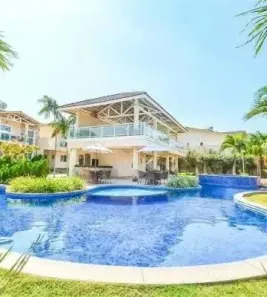 Casa de Condomínio com 5 Quartos à venda, 180m² no Sabiaguaba, Fortaleza