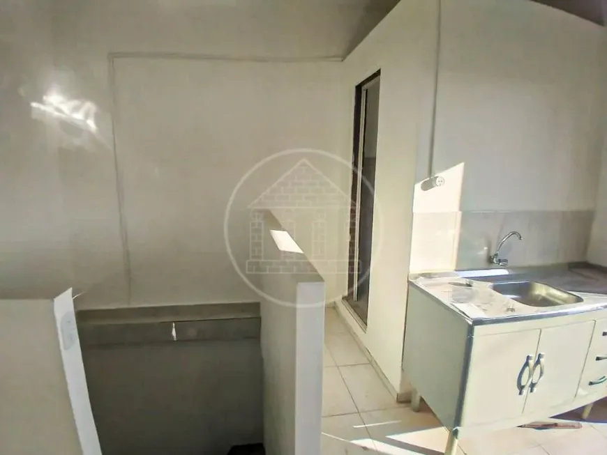 Foto do imóvel - Kitnet para locação na Cidade Dutra.Kitnet toda reformada, com piso em porcelanato e sacada com.