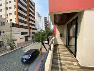 Apartamento com 2 Quartos à venda, 126m² no Centro, Balneário Camboriú