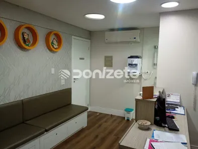 Conjunto Comercial / Sala à venda, 40m² no Vila Gilda, Santo André