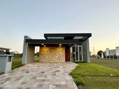 Casa de Condomínio com 3 Quartos à venda, 163m² no Zona Nova, Capão da Canoa