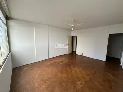 Apartamento com 3 Quartos para alugar, 72m² no Centro, Uberaba