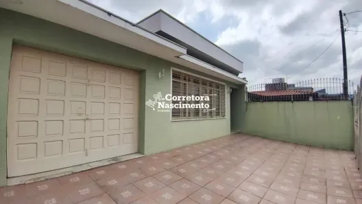 Casa com 3 Quartos para alugar, 185m² no Centro, Jacareí