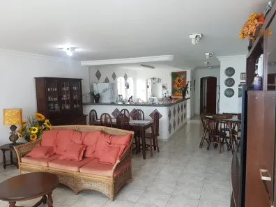 Apartamento com 4 Quartos à venda, 200m² no Vila Luis Antônio, Guarujá