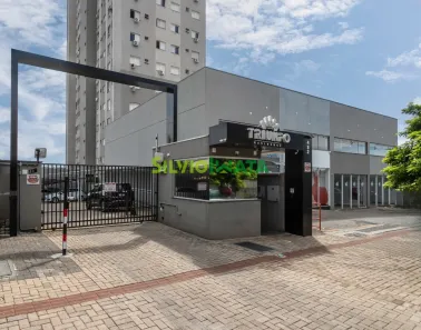 Apartamento com 2 Quartos para alugar, 48m² no Zona 06, Maringá