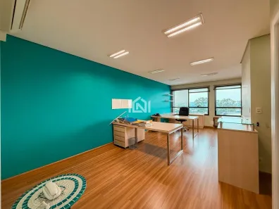 Conjunto Comercial / Sala à venda, 66m² no Jardim Lambreta, Cotia