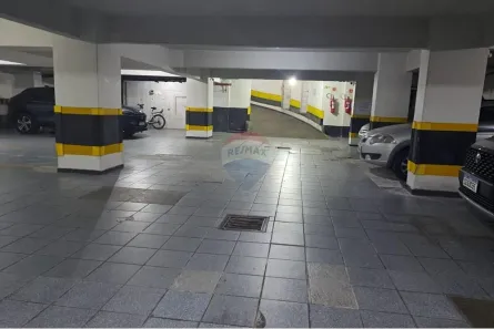 Garagem à venda, 16m² no Centro, Curitiba