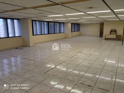 Conjunto Comercial / Sala com 2 Quartos à venda, 401m² no Centro, Campinas