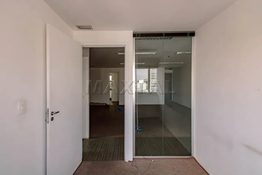 Foto do imóvel - Sala/Conjunto/Escritório para alugar com 80 m², 3 banheiros e 3 vagas na garagem próximo ao.
