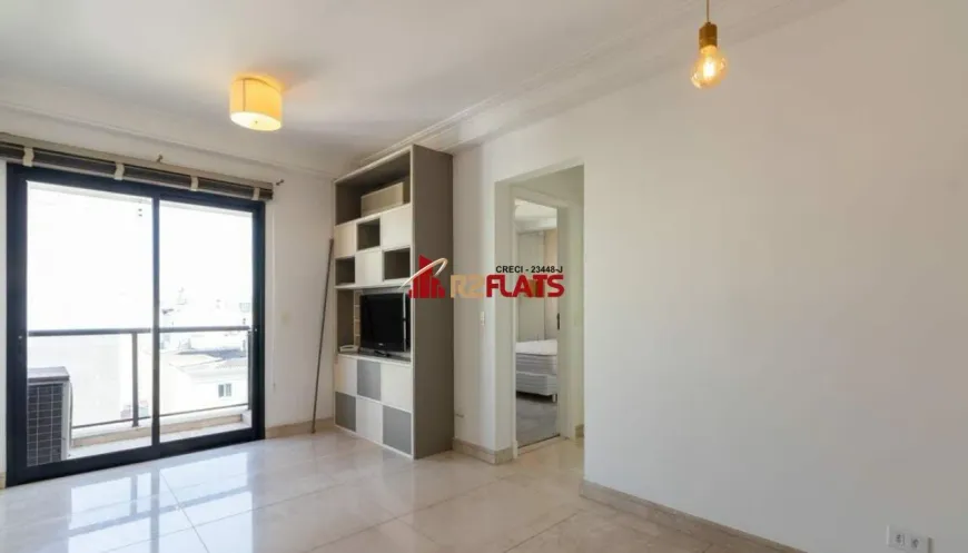 Foto do imóvel - Flat para alugar com 1 quarto, 1 suíte, mobiliado e aceitando animais em