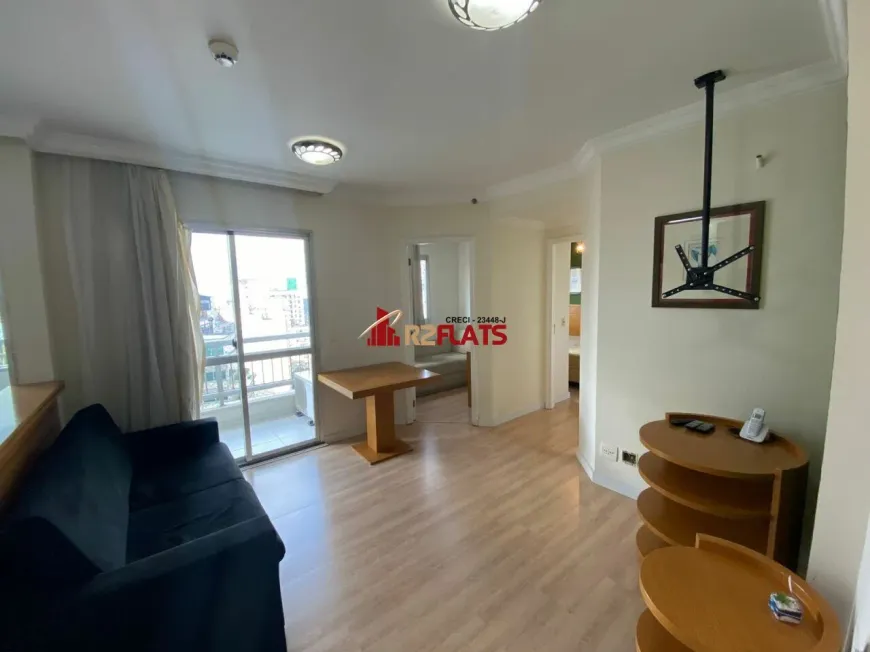 Foto do imóvel - Flat para alugar mobiliado, aceita animais, com 1 quarto, 1 suíte e próximo ao Metrô.
