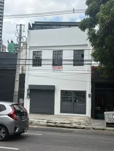 Loja / Salão / Ponto Comercial à venda, 328m² no Umarizal, Belém