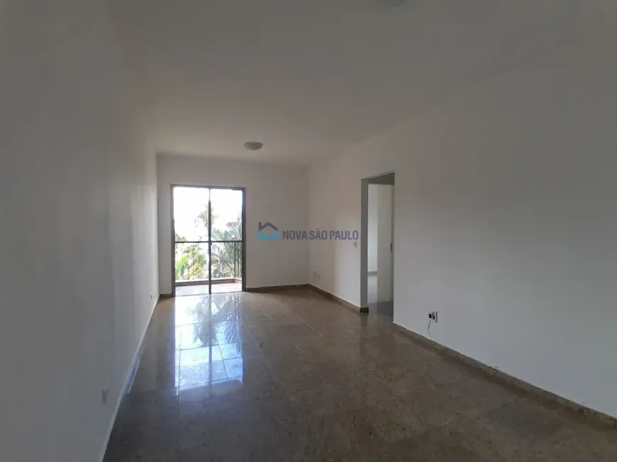 Foto do imóvel - Apartamento para alugar com 2 quartos, varanda, 1 banheiro, 70 m² e 1 vaga em