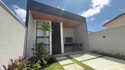 Casa com 3 Quartos à venda, 135m² no Guaribas, Eusébio