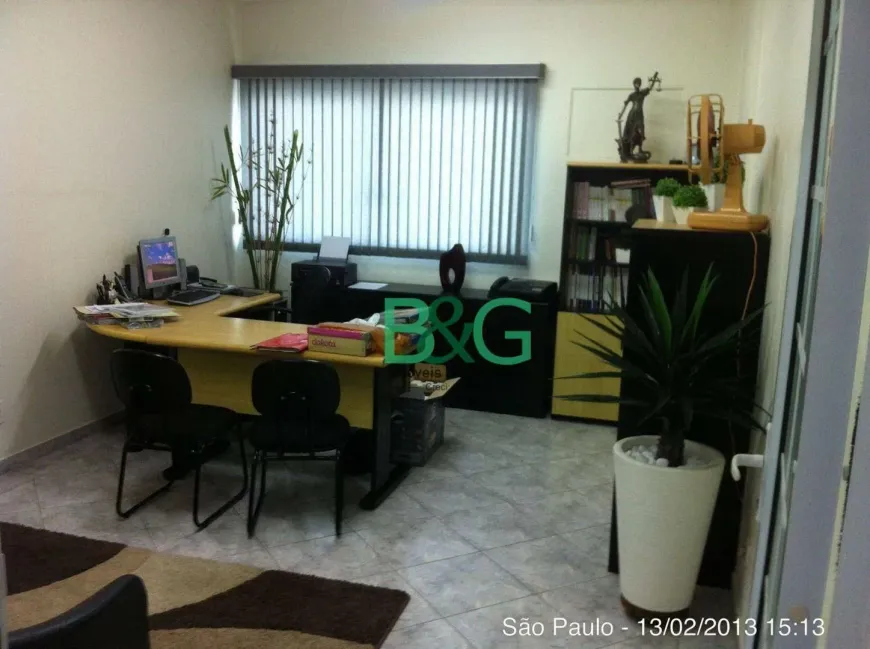 Foto do imóvel - Prédio/Edificio inteiro à venda com 300 m², 4 banheiros, Ar-condicionado e 6 vagas na garagem.