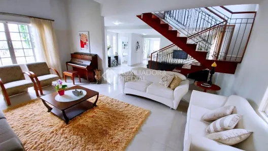 Casa com 6 Quartos à venda, 276m² no Santa Mônica, Florianópolis