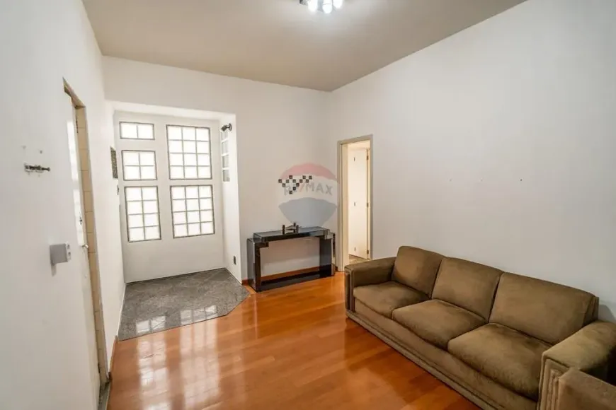 Foto do imóvel - Apartamento à venda com 2 quartos, 3 banheiros, 1 vaga na garagem, aceita animais e mobiliado.