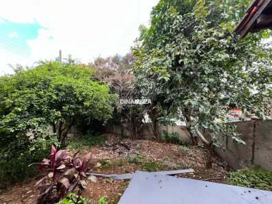 Casa com 4 Quartos para alugar, 258m² no Fabrício, Uberaba