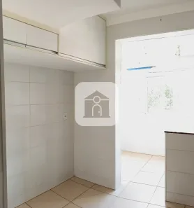 Apartamento com 2 Quartos para alugar, 80m² no Brasil, Uberlândia