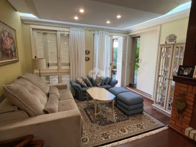 Casa com 6 Quartos à venda, 450m² no Teresópolis, Porto Alegre