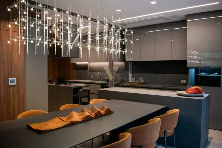 Apartamento com 3 Quartos à venda, 190m² no Cabral, Curitiba