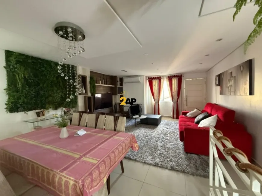 Foto do imóvel - Sobrado à venda com 3 quartos, 3 suítes, 148 m², de 1 a 5 banheiros e 4 vagas em