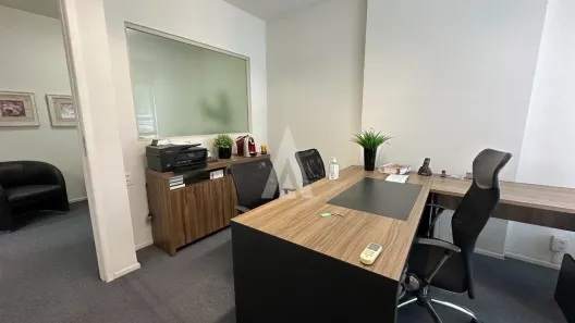 Conjunto Comercial / Sala à venda, 37m² no Centro, Joinville