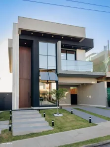 Casa com 4 Quartos à venda, 275m² no Cidade Alpha, Eusébio