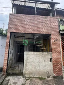 Sobrado com 2 Quartos à venda, 64m² no CENTRO, Mongaguá