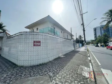 Sobrado com 3 Quartos à venda, 111m² no Centro, Bertioga