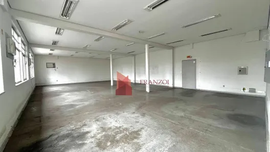 Conjunto Comercial / Sala para alugar, 260m² no Centro, Itajaí