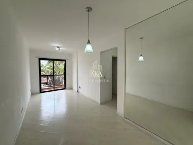 Apartamento com 2 Quartos à venda, 59m² no Jardim Tupanci, Barueri