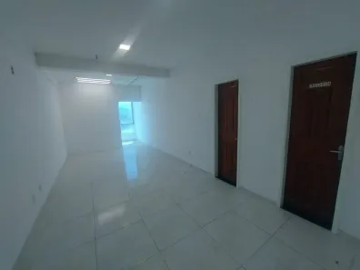 Conjunto Comercial / Sala para venda ou aluguel, 35m² no Campo Grande, Rio de Janeiro