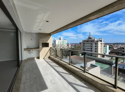 Apartamento com 3 Quartos para alugar, 229m² no Centro, Canoas