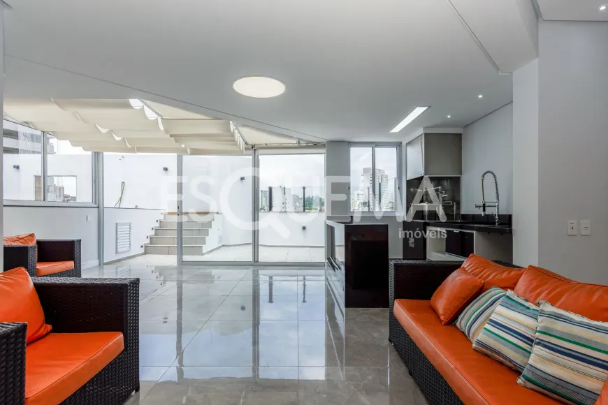Foto do imóvel - Cobertura para alugar com 5 quartos, 4 suítes, 340 m², 6 banheiros e 4 vagas, próximo ao Metrô.
