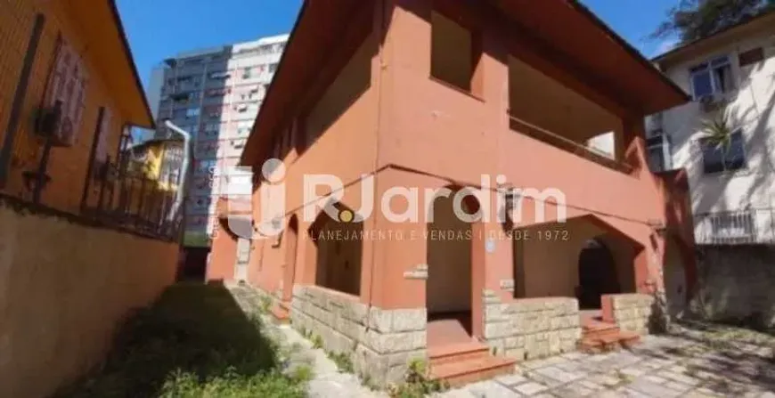 Foto do imóvel - Casa para alugar com 401 m², 6 quartos, 3 banheiros, 6 vagas