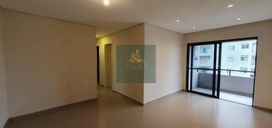 Foto do imóvel - Apartamento à venda com 3 quartos, 1 suíte, 70 m², 2 banheiros e 1 vaga na garagem em