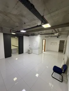 Conjunto Comercial / Sala para alugar, 40m² no Centro, Campinas