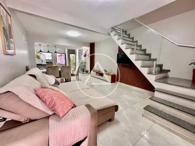 Casa com 3 Quartos à venda, 120m² no Sol e Mar, Macaé