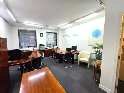 Casa Comercial para venda ou aluguel, 33m² no Cidade Monções, São Paulo
