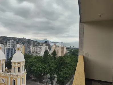 Conjunto Comercial / Sala à venda, 213m² no Centro, Florianópolis