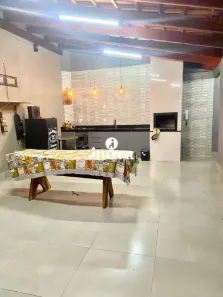 Casa com 3 Quartos à venda, 200m² no Fabrício, Uberaba