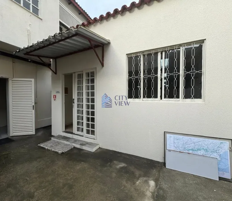Foto do imóvel - Imóvel comercial para alugar com 630 m², 6 banheiros, aceita animais e ar-condicionado próximo.