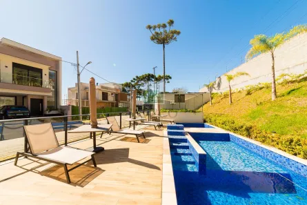 Terreno / Lote / Condomínio com 1 Quarto à venda, 290m² no Santa Cândida, Curitiba