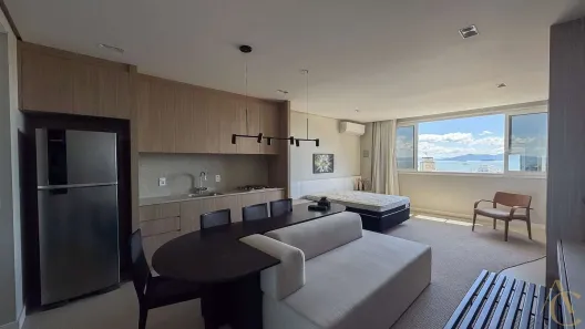 Studio com 1 Quarto para alugar, 65m² no Centro, Florianópolis