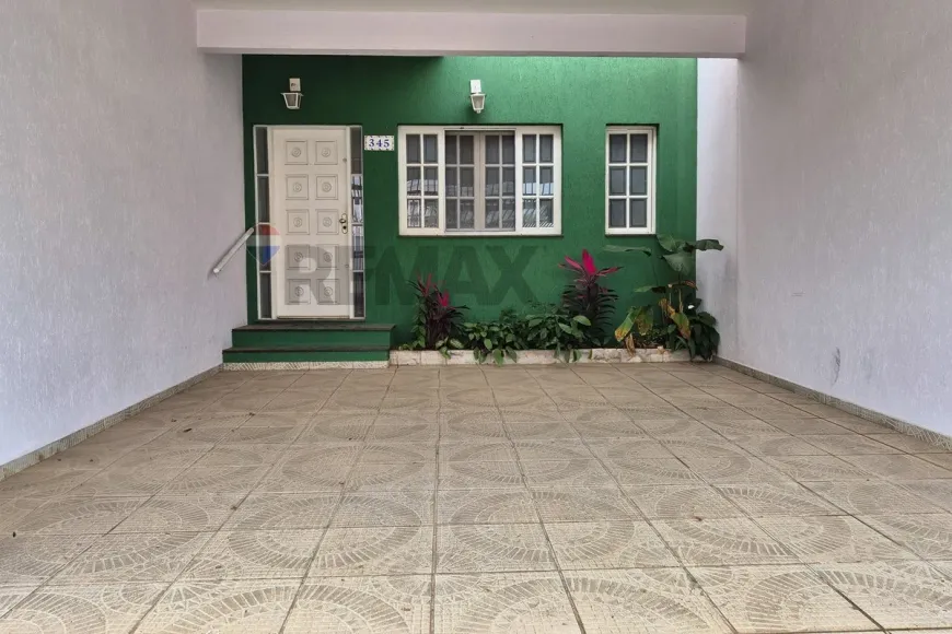 Foto do imóvel - Casa para comprar com 180 m², 3 quartos, 2 banheiros, 2 vagas
