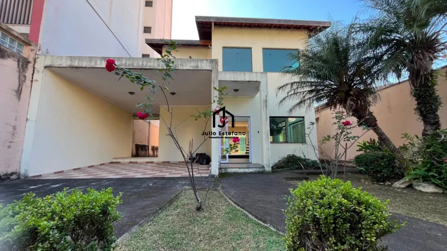 Foto do imóvel - Sobrado para alugar com 274 m², 3 quartos, 3 banheiros, 6 vagas