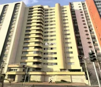 Apartamento com 3 Quartos para alugar, 165m² no Centro, Uberaba