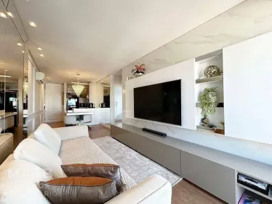 Apartamento com 2 Quartos à venda, 74m² no Centro, Florianópolis