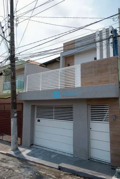 Foto do imóvel - Sobrado à venda com 3 quartos, 1 suíte, 248 m², 4 banheiros e 3 vagas na garagem em